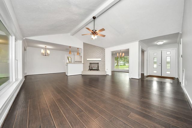 7527 Brush Wood Drive, Houston, TX 77088