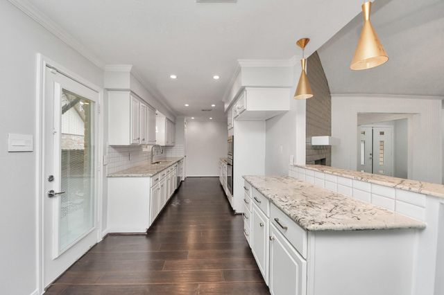 7527 Brush Wood Drive, Houston, TX 77088