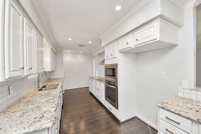 7527 Brush Wood Drive, Houston, TX 77088
