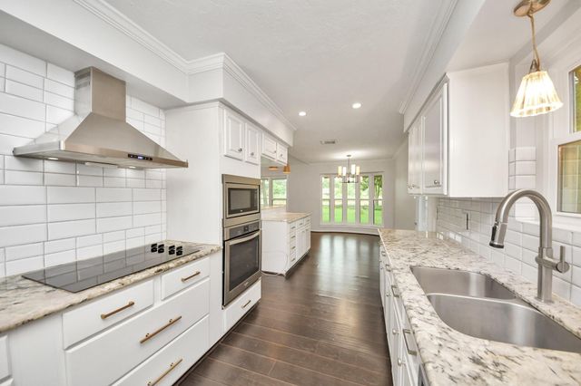 7527 Brush Wood Drive, Houston, TX 77088