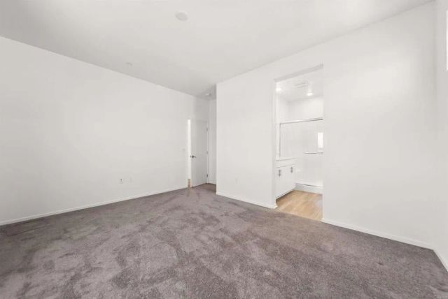 5284 Beachfront Cove 245, San Diego, CA 92154