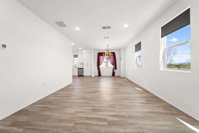 5284 Beachfront Cove 245, San Diego, CA 92154