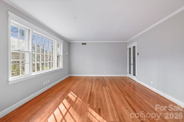 624 Brentwood Court, Winston Salem, NC 27104