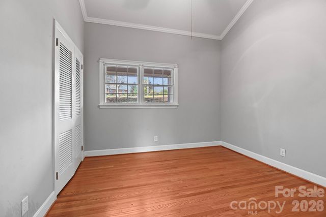 624 Brentwood Court, Winston Salem, NC 27104