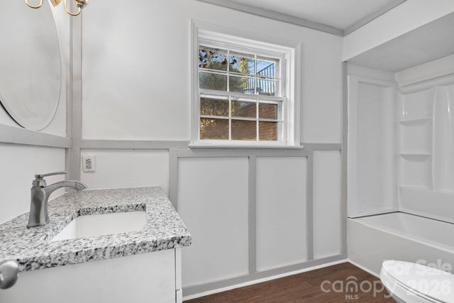 624 Brentwood Court, Winston Salem, NC 27104