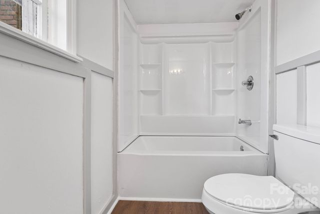 624 Brentwood Court, Winston Salem, NC 27104