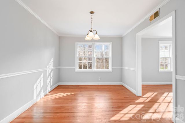 624 Brentwood Court, Winston Salem, NC 27104