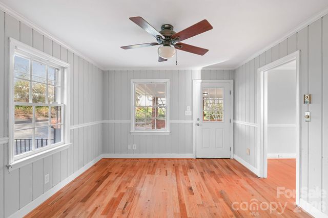 624 Brentwood Court, Winston Salem, NC 27104