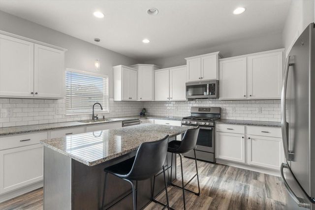 3951 Sienna COURT, Franksville, WI 53126