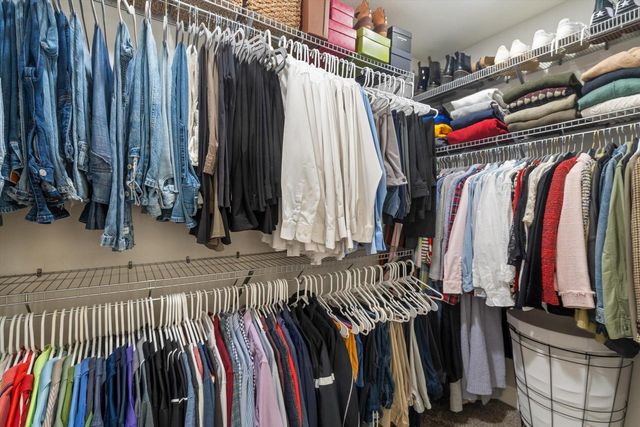 3951 Sienna COURT, Franksville, WI 53126