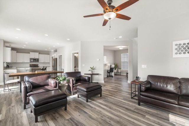 3951 Sienna COURT, Franksville, WI 53126