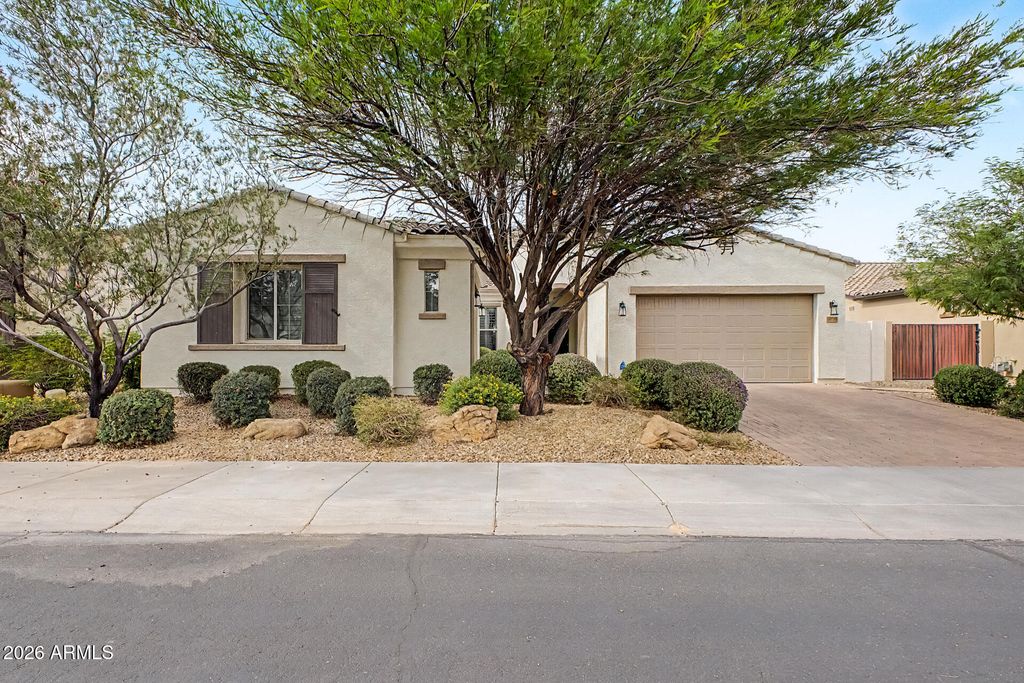 15748 W ASHLAND Avenue, Goodyear, AZ 85395