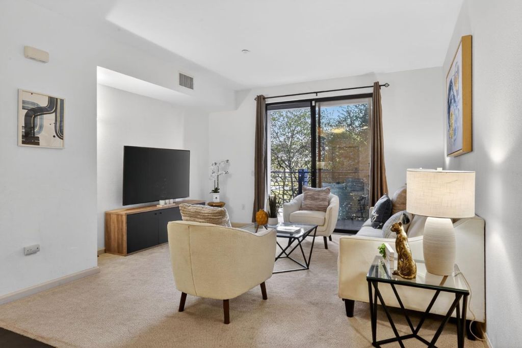 10745 N De Anza Boulevard 215, Cupertino, CA 95014