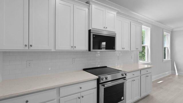 135 Lilac Grove Way, Summerville, SC 29486