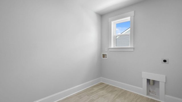 135 Lilac Grove Way, Summerville, SC 29486