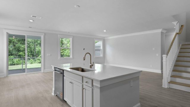 135 Lilac Grove Way, Summerville, SC 29486