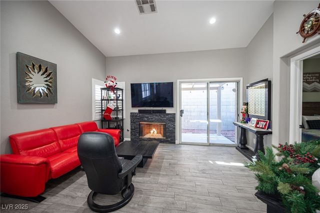 2177 Hearts Club Drive, Henderson, NV 89074