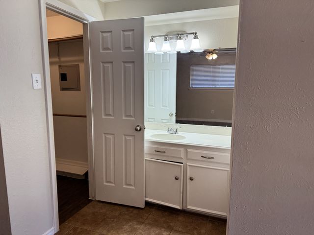 705 Kingsbridge Drive, Garland, TX 75040