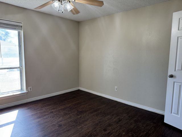 705 Kingsbridge Drive, Garland, TX 75040