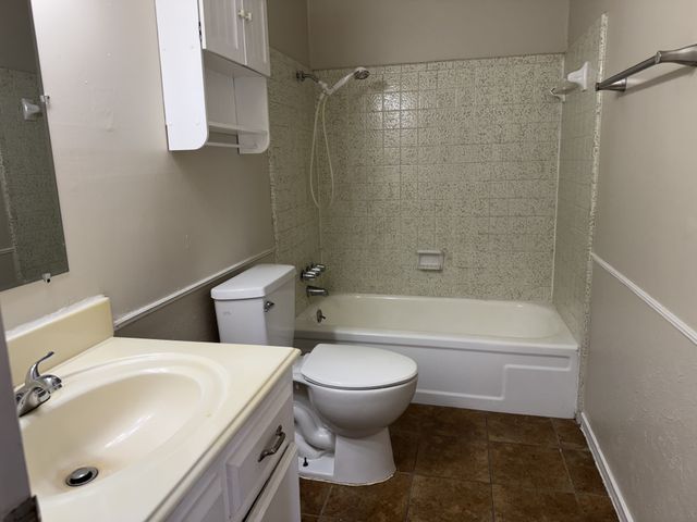 705 Kingsbridge Drive, Garland, TX 75040