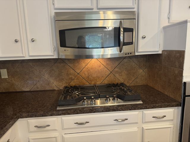 705 Kingsbridge Drive, Garland, TX 75040