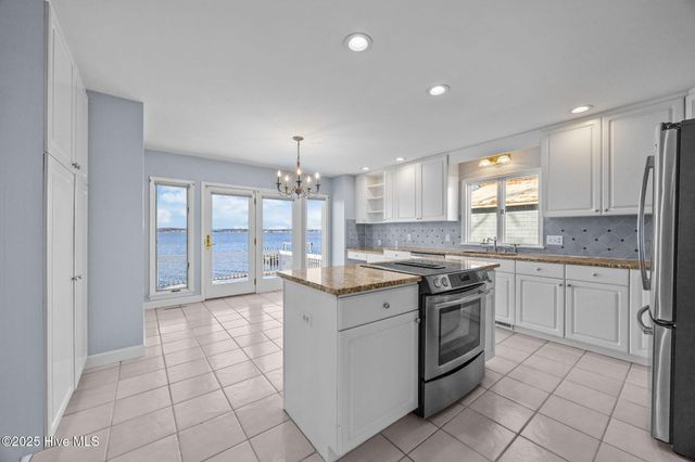 144 E River Acres Road, Washington, NC 27889