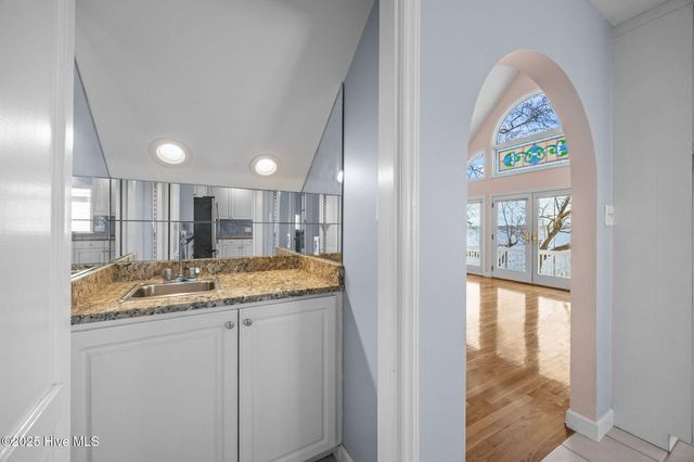 144 E River Acres Road, Washington, NC 27889