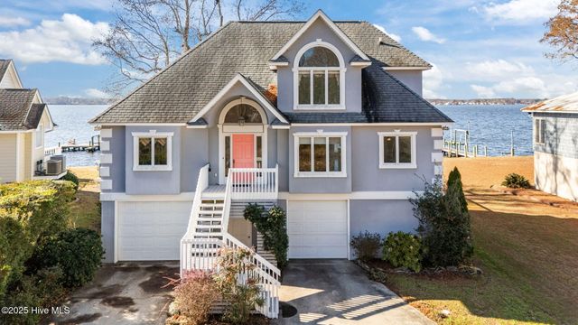 144 E River Acres Road, Washington, NC 27889