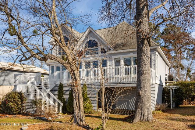 144 E River Acres Road, Washington, NC 27889