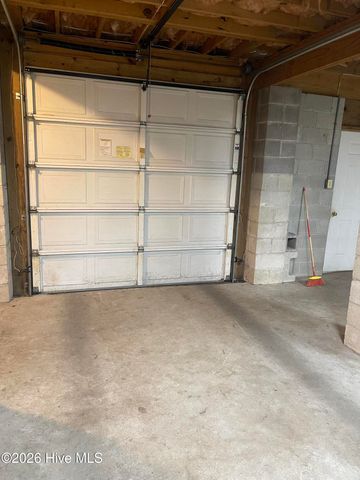 144 E River Acres Road, Washington, NC 27889