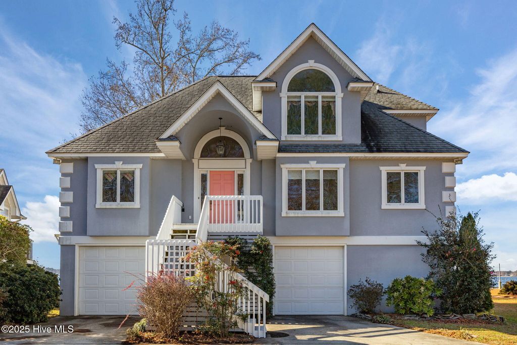 144 E River Acres Road, Washington, NC 27889