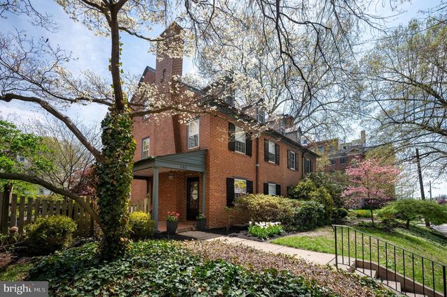 702 GREENHILL AVE, Wilmington, DE 19805