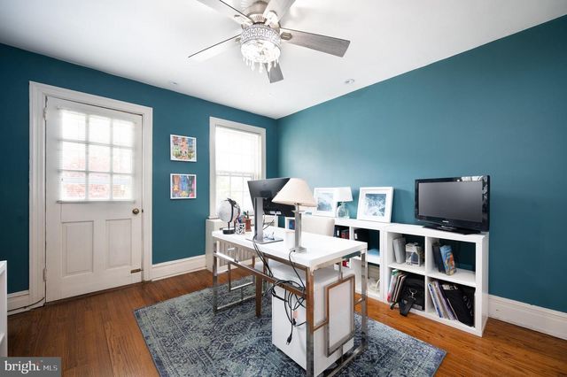 702 GREENHILL AVE, Wilmington, DE 19805