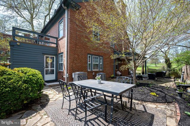 702 GREENHILL AVE, Wilmington, DE 19805