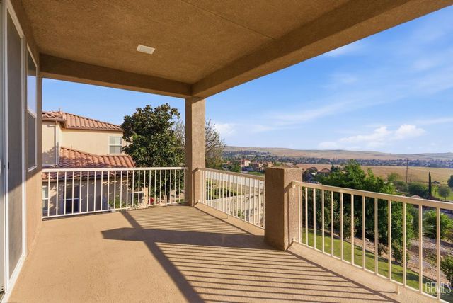 14011 Raphael Avenue, Bakersfield, CA 93306