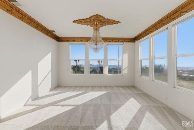 14011 Raphael Avenue, Bakersfield, CA 93306