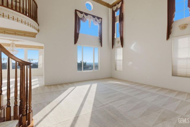 14011 Raphael Avenue, Bakersfield, CA 93306