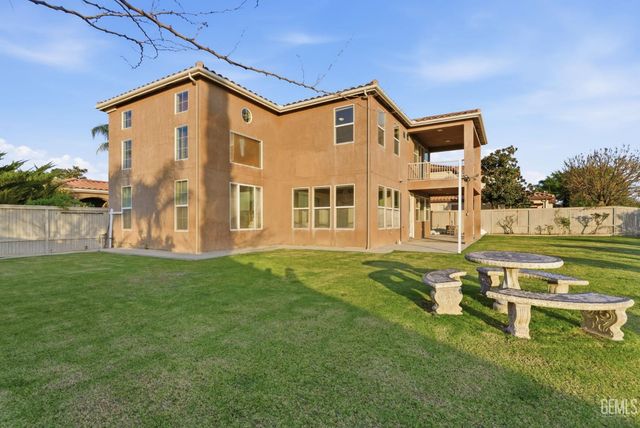 14011 Raphael Avenue, Bakersfield, CA 93306