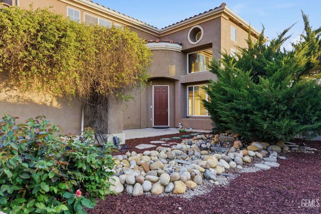 14011 Raphael Avenue, Bakersfield, CA 93306