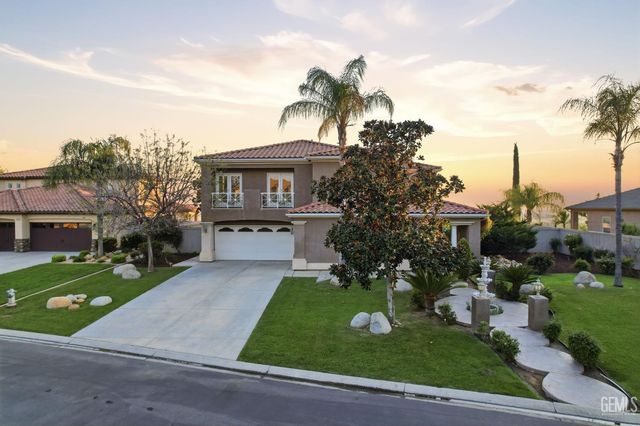 14011 Raphael Avenue, Bakersfield, CA 93306