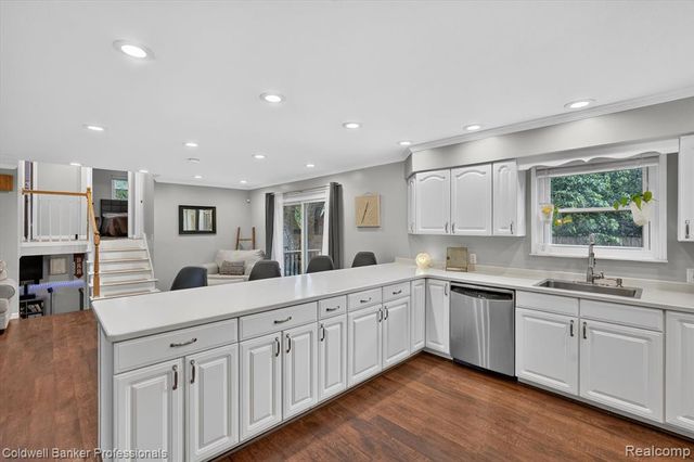 3024 Harold Drive, Columbiaville, MI 48421