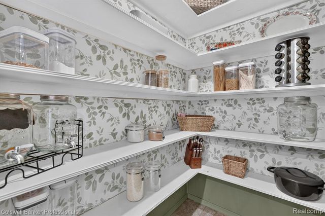 3024 Harold Drive, Columbiaville, MI 48421