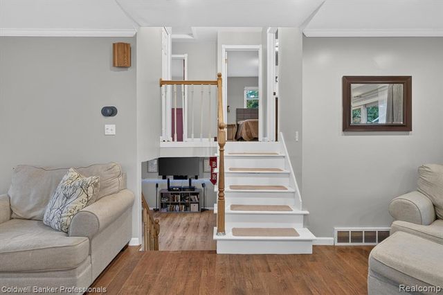 3024 Harold Drive, Columbiaville, MI 48421