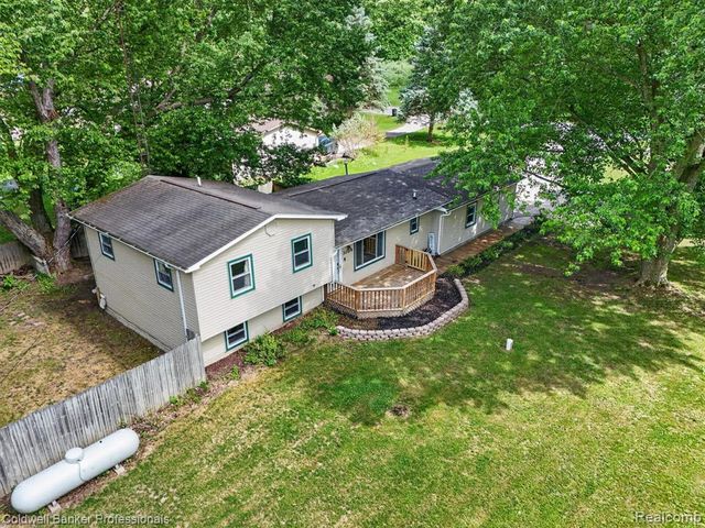 3024 Harold Drive, Columbiaville, MI 48421