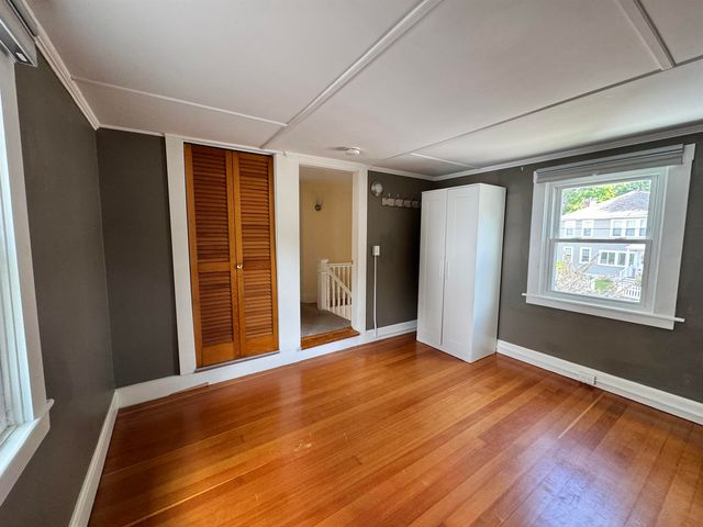 90 Centre Street, Concord, NH 03301