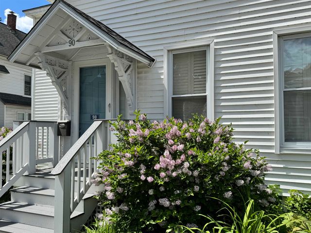 90 Centre Street, Concord, NH 03301