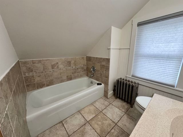 90 Centre Street, Concord, NH 03301