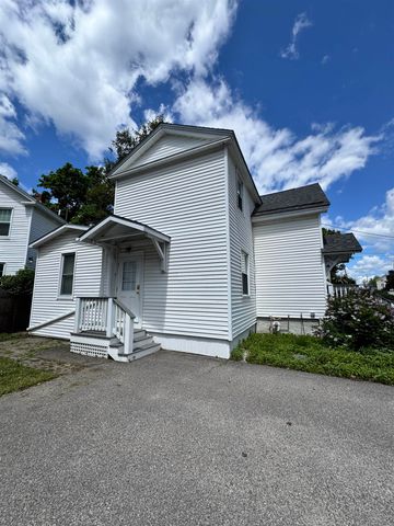 90 Centre Street, Concord, NH 03301