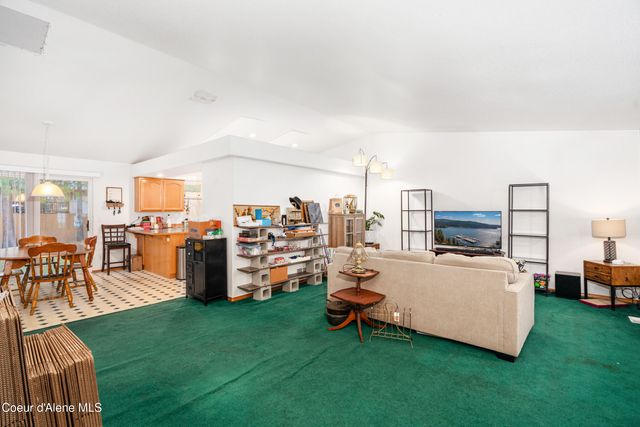 15288 N Vernon St, Rathdrum, ID 83858