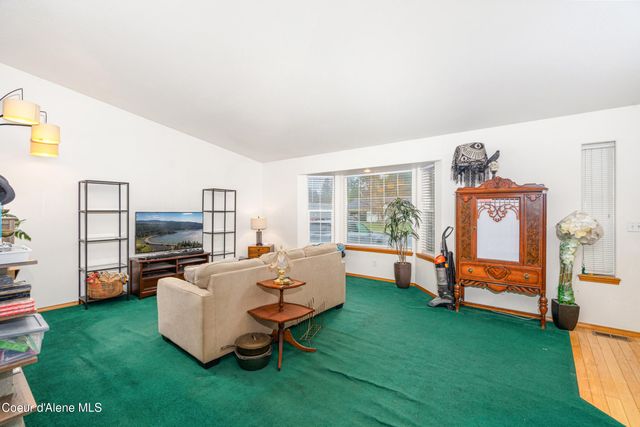 15288 N Vernon St, Rathdrum, ID 83858